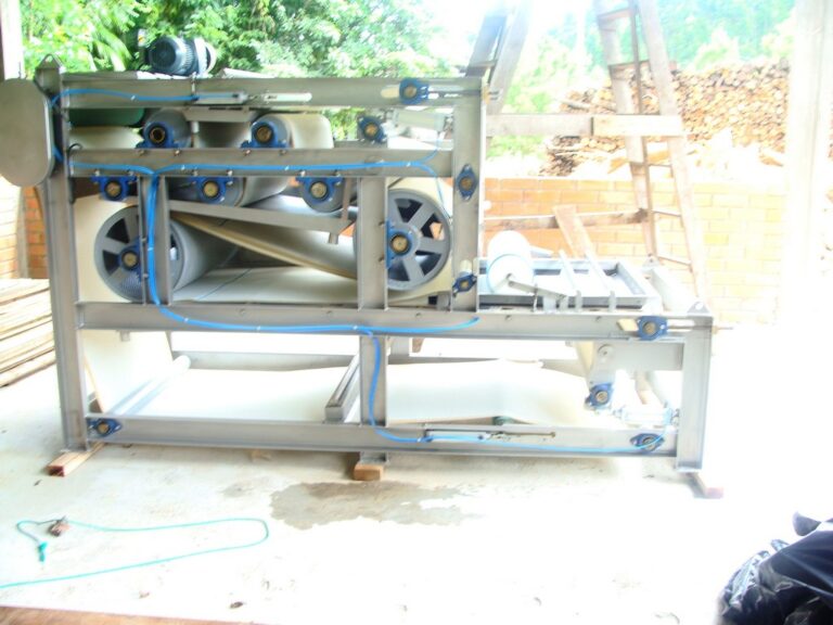 prensa-de-lodo-001